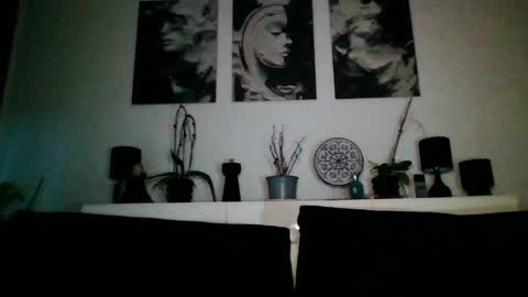 Snapshot of akiramihaela chatting on May 2026 06:03:01 PM MIHAELA online show from May 2026 06:03:01 PM