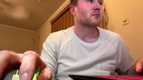 Al online show from November 2025 01:04:02 AM