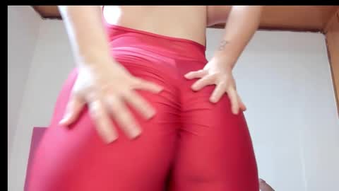 alahia66 online show from December 2025 01:07:01 PM