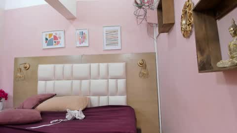 alahia_am online show from October 2025 11:30:02 AM