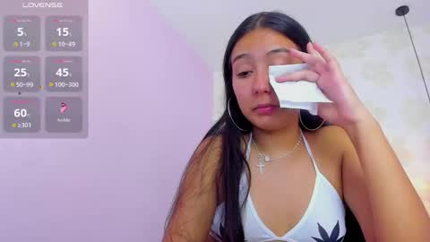 Snapshot of alahiacruz1 chatting on November 2025 02:55:02 AM A L A H I A online show from November 2025 02:55:02 AM