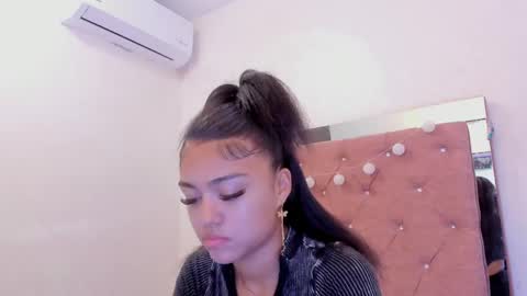 Alaia2  online show from May 2026 12:35:01 PM