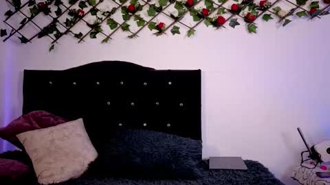 Alaia online show from February 2026 05:25:01 AM