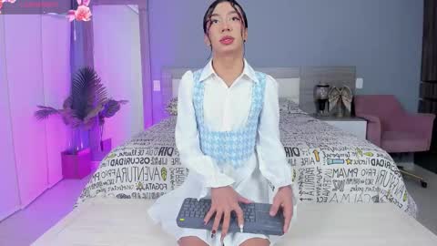 Snapshot of alaiaguerra chatting on October 2025 07:51:01 PM alaiaguerra online show from October 2025 07:51:01 PM