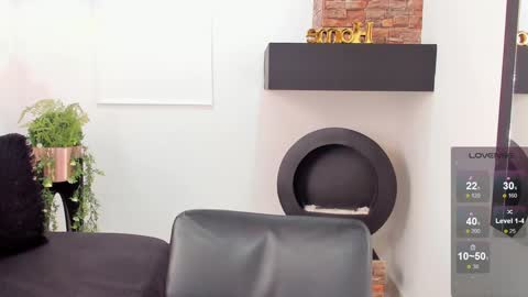     online show from February 2025 03:07:01 PM