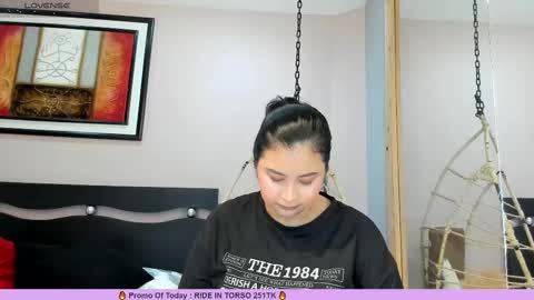     online show from February 2025 12:05:02 PM