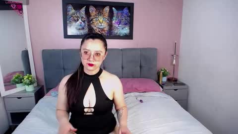 Alaiia    online show from December 2025 02:32:02 AM