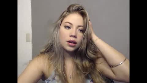 alaina_blessed online show from October 2025 09:26:02 PM