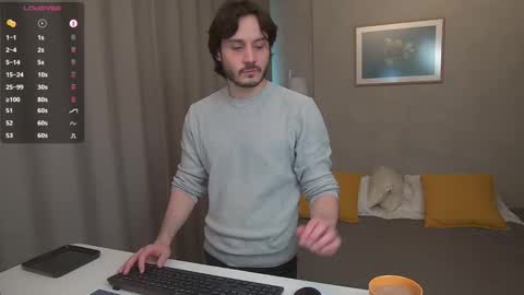 Maxi  online show from February 2025 12:51:02 PM