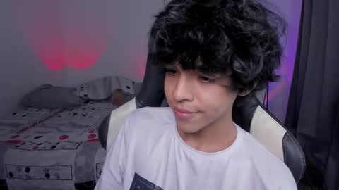 Snapshot of alan18n chatting on February 2026 06:34:01 AM alan18n online show from February 2026 06:34:01 AM