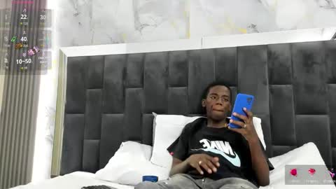 Snapshot of alan_blacke chatting on September 2025 07:58:02 PM alan_blacke online show from September 2025 07:58:02 PM