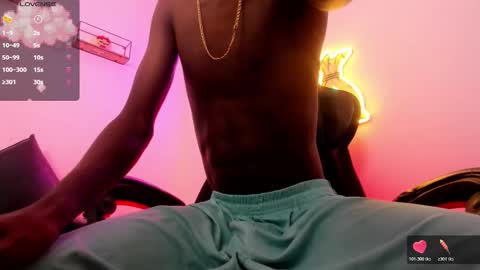 Snapshot of alan_blacke chatting on October 2025 08:20:02 PM alan_blacke online show from October 2025 08:20:02 PM