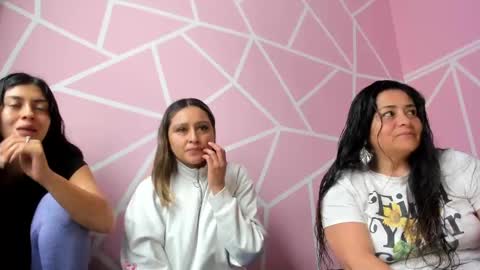 Alana online show from November 2025 02:50:01 PM