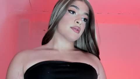 Snapshot of alana_blum10 chatting on October 2025 10:54:02 PM ---Alana--- online show from October 2025 10:54:02 PM