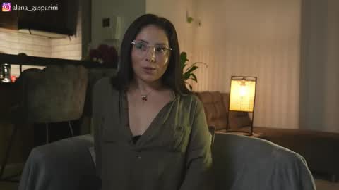 Alana Gasparini online show from February 2026 02:34:02 AM