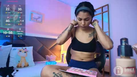 Alana  online show from May 2026 07:20:01 PM