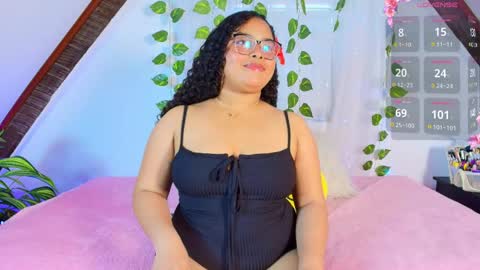 Snapshot of alanaa_gomezz chatting on May 2026 06:48:02 PM Alana Gmez online show from May 2026 06:48:02 PM