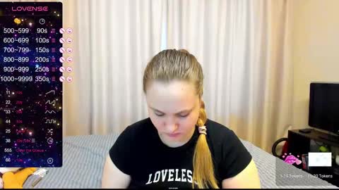 Julia online show from February 2025 12:21:02 PM