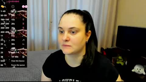 Julia online show from April 2026 12:02:01 PM