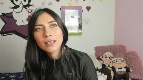 Snapshot of alanalois_ chatting on September 2025 01:20:01 AM ALANA Please follow me online show from September 2025 01:20:01 AM