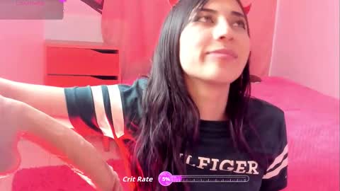 Snapshot of alanalois_ chatting on October 2025 04:25:02 AM ALANA Please follow me online show from October 2025 04:25:02 AM