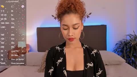 Snapshot of alanaxbrown chatting on February 2025 12:28:01 PM Tell me Alana online show from February 2025 12:28:01 PM