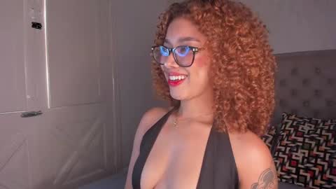 Snapshot of alanaxbrown chatting on April 2026 12:54:01 PM Tell me Alana online show from April 2026 12:54:01 PM