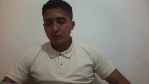 alanj998 online show from April 2026 02:44:01 AM