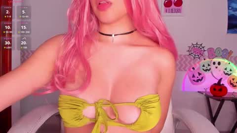 Alanna online show from November 2025 11:59:01 PM