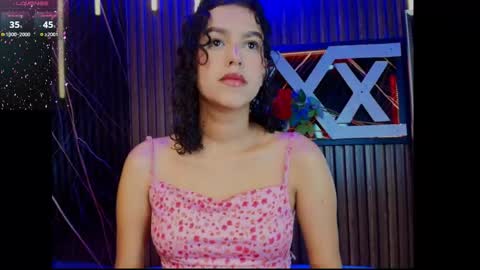 Snapshot of alanna_lima chatting on April 2026 01:56:02 AM Alanna Lima online show from April 2026 01:56:02 AM