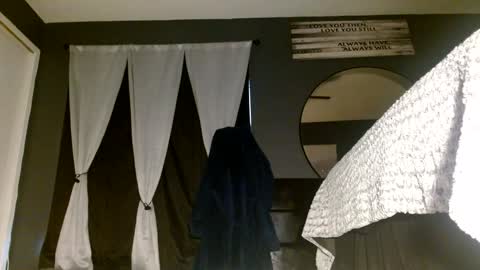 Snapshot of alannarack chatting on May 2026 12:56:02 PM Alanna Rack online show from May 2026 12:56:02 PM