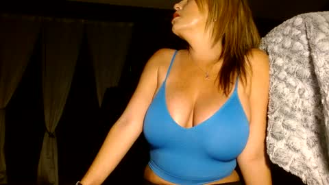 Snapshot of alannarack chatting on May 2026 12:24:02 PM Alanna Rack online show from May 2026 12:24:02 PM