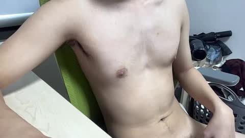 Snapshot of alanwu12 chatting on November 2025 10:41:02 AM alanwu12 online show from November 2025 10:41:02 AM