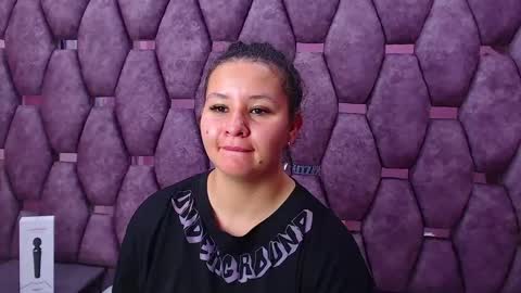 AlaSmith  online show from February 2025 05:44:02 AM