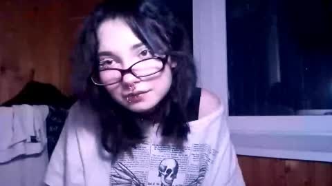 Im Katrina online show from September 2025 04:43:02 PM