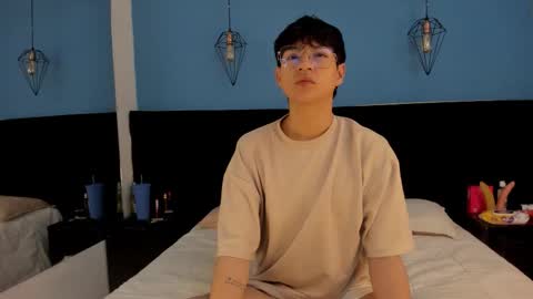 ale_aurarashi online show from September 2025 01:16:02 PM