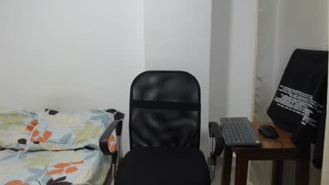 aleex_miller online show from November 2025 04:12:02 AM