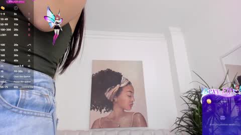 Alejandra online show from December 2024 11:12:01 AM