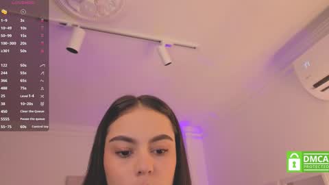 Alejandra online show from October 2025 12:02:02 PM