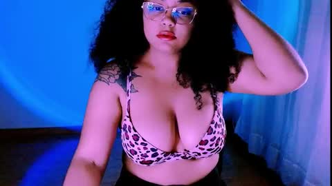 Alejandra  online show from October 2025 02:06:01 AM