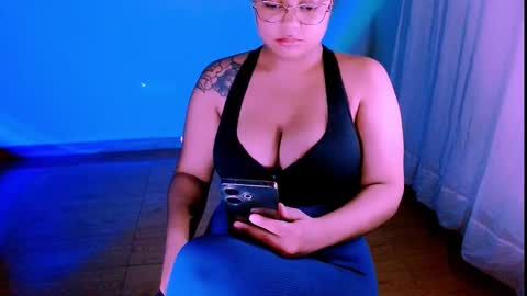 Alejandra  online show from October 2025 04:42:01 AM