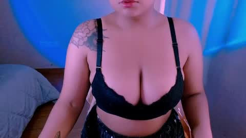 Snapshot of alejandra_conde chatting on May 2026 09:22:01 PM Alejandra online show from May 2026 09:22:01 PM