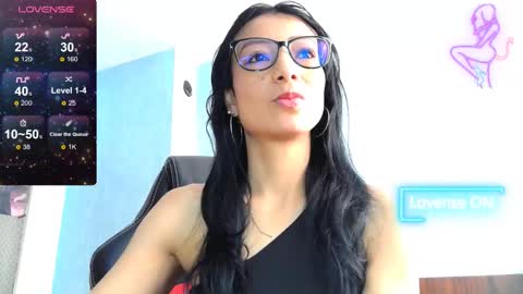 Alejandra online show from February 2025 08:01:01 AM