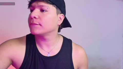 Snapshot of alejandro_vt chatting on October 2025 01:42:02 PM Alejandro G online show from October 2025 01:42:02 PM