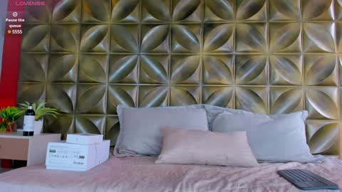 Alejo  online show from January 2025 08:11:01 PM