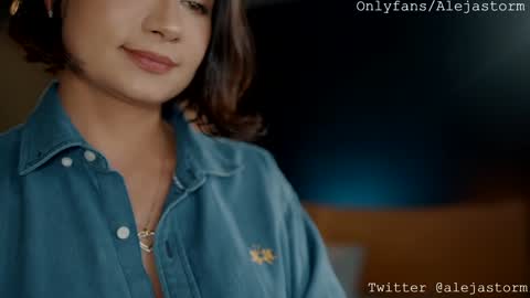 Alejandra online show from January 2025 02:25:02 AM