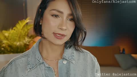 Alejandra online show from February 2025 02:59:02 AM