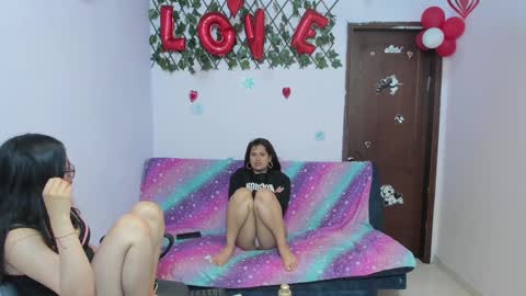 Snapshot of alejita_smithh chatting on March 2025 03:40:01 PM zoe and Kataleya online show from March 2025 03:40:01 PM