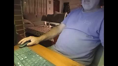 alejito16 online show from April 2026 02:23:02 AM