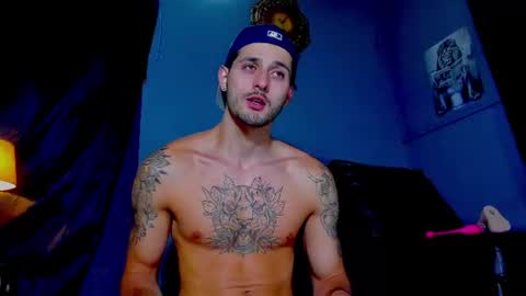 Snapshot of alejo_323__ chatting on July 2026 03:43:01 AM alejo_323__ online show from July 2026 03:43:01 AM